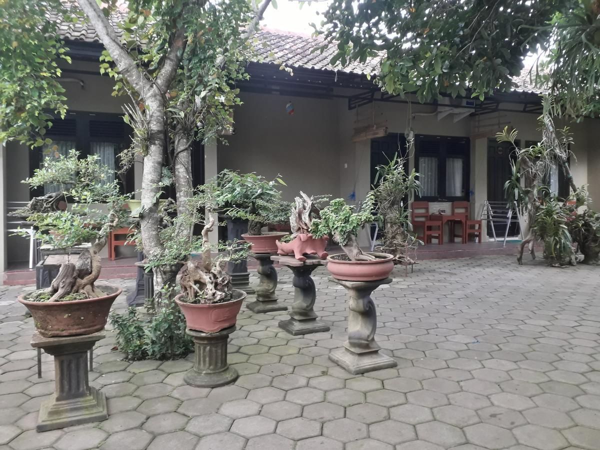 Banyu Homestay Banyuwangi  Exterior photo